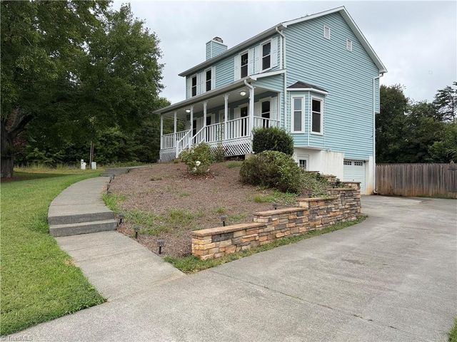 1001 Kingstree Ridge Drive, Winston-salem, NC 27127