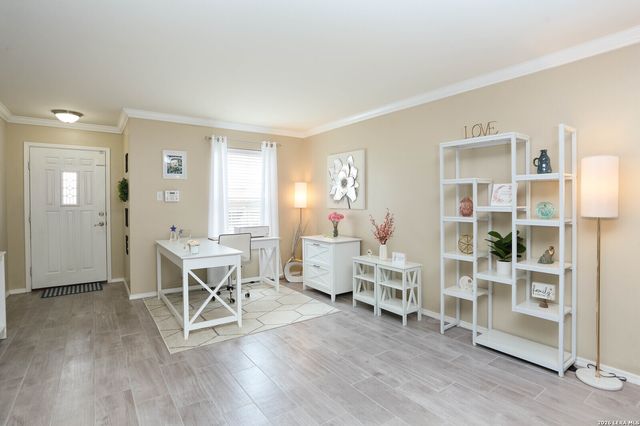 3615 Crimson Star, San Antonio, TX 78261