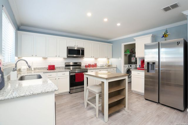 3615 Crimson Star, San Antonio, TX 78261