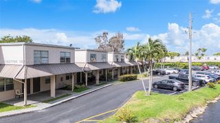 4100 NW 16th Ave 25, Oakland Park, FL 33309