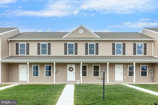 125 HOMESTEAD DR, Gettysburg, PA 17325