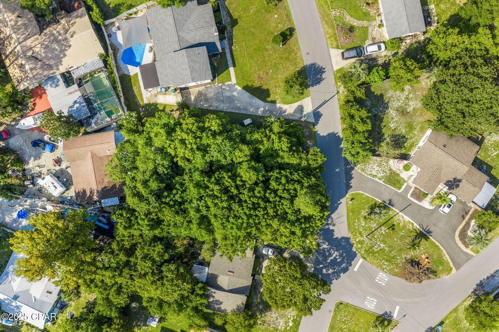 Image 4 of property listing at 142 Half Acre Lane, Panama City Beach, FL 32413