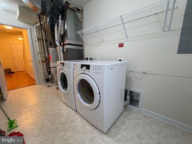 43524 WHEADON TER, Chantilly, VA 20152