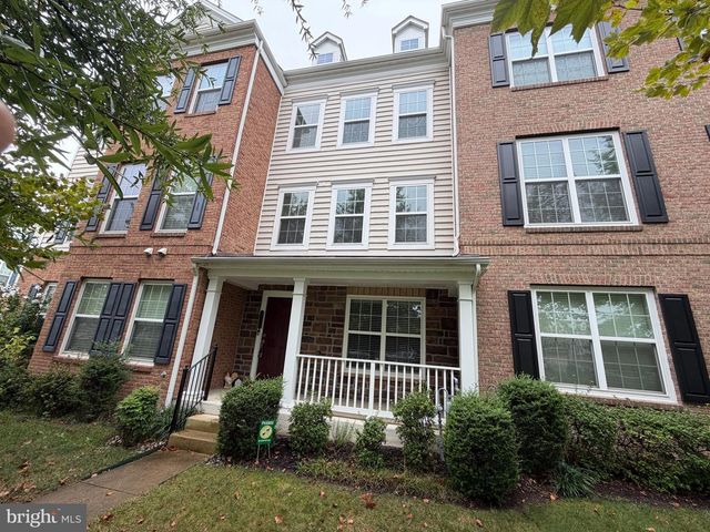 43524 WHEADON TER, Chantilly, VA 20152