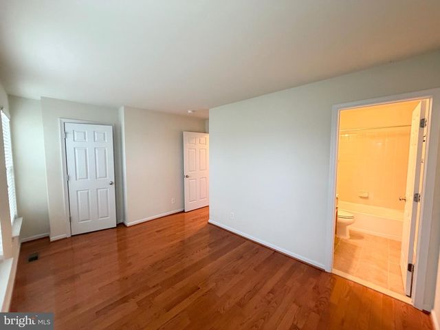 43524 WHEADON TER, Chantilly, VA 20152