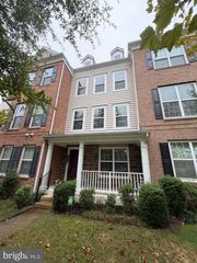 43524 WHEADON TER, Chantilly, VA 20152