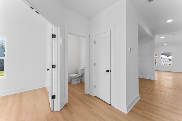 301 Brandi Ln, Gallatin, TN 37066