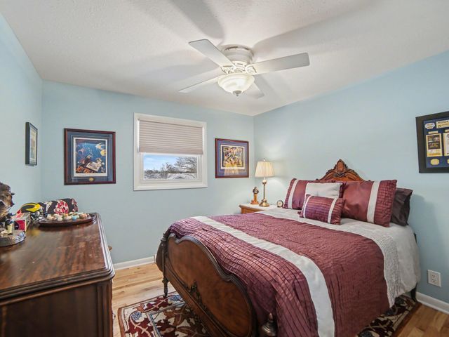 16118 Harbor View Drive, Spring Lake, MI 49456