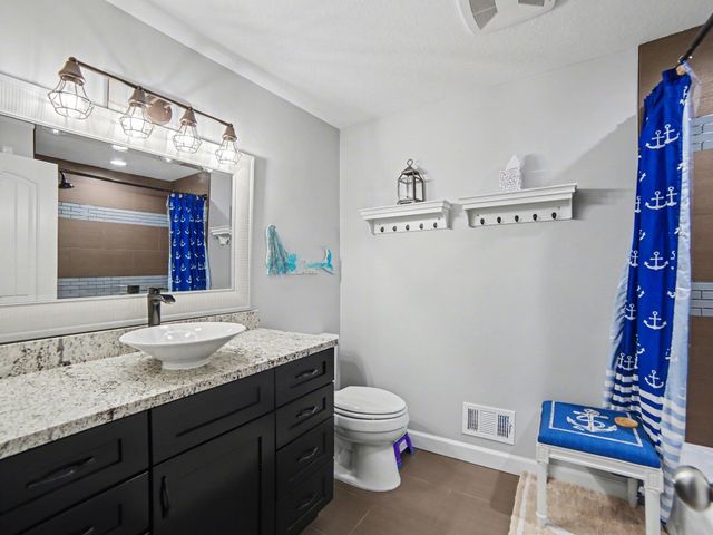 16118 Harbor View Drive, Spring Lake, MI 49456