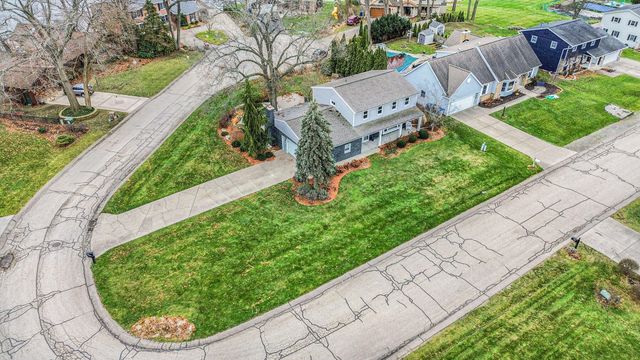 16118 Harbor View Drive, Spring Lake, MI 49456