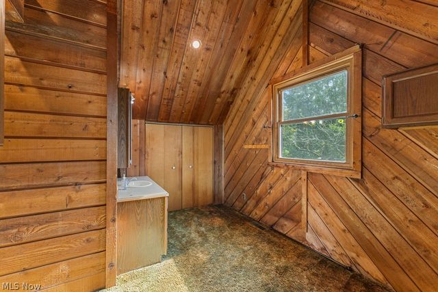 7734 Seasons Road, Kent, OH 44240