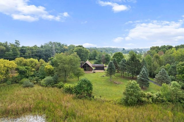 7734 Seasons Road, Kent, OH 44240