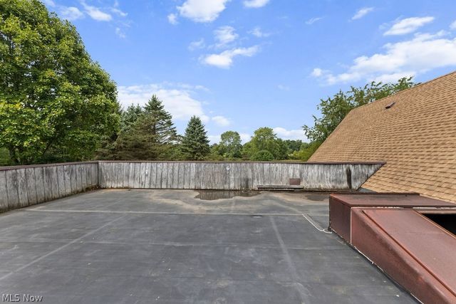 7734 Seasons Road, Kent, OH 44240