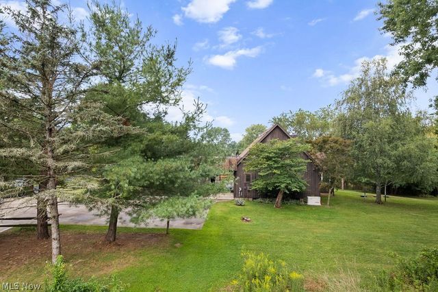 7734 Seasons Road, Kent, OH 44240