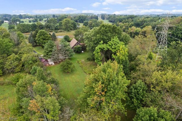 7734 Seasons Road, Kent, OH 44240