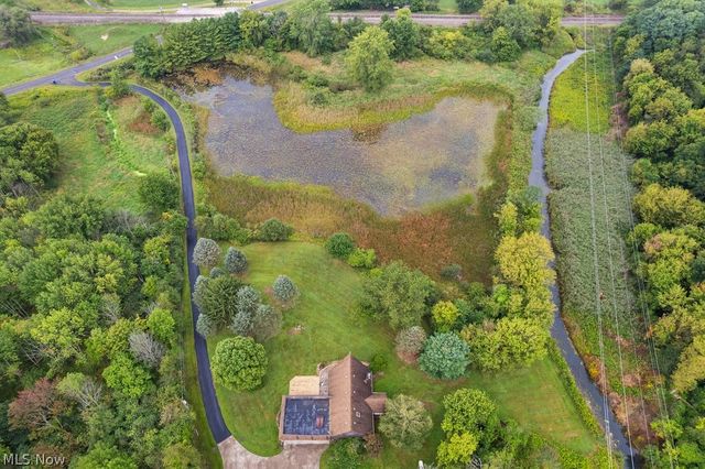 7734 Seasons Road, Kent, OH 44240