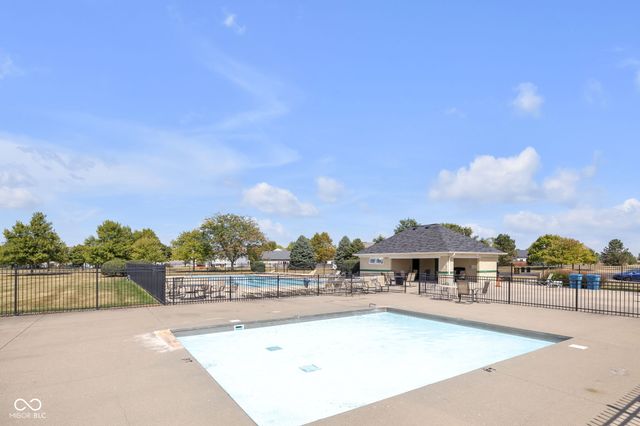 3711 White Cliff Way, Whitestown, IN 46075