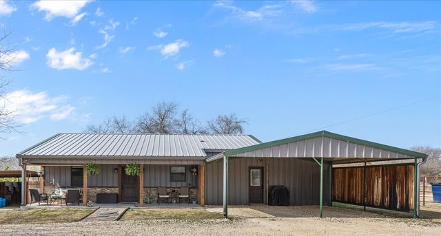 299 Private Road 1526, Lipan, TX 76462