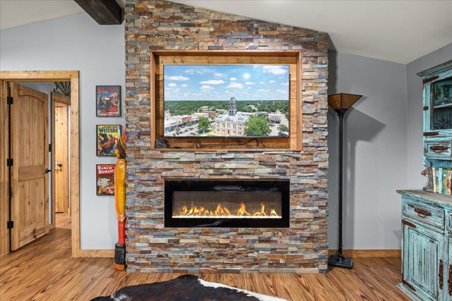 299 Private Road 1526, Lipan, TX 76462