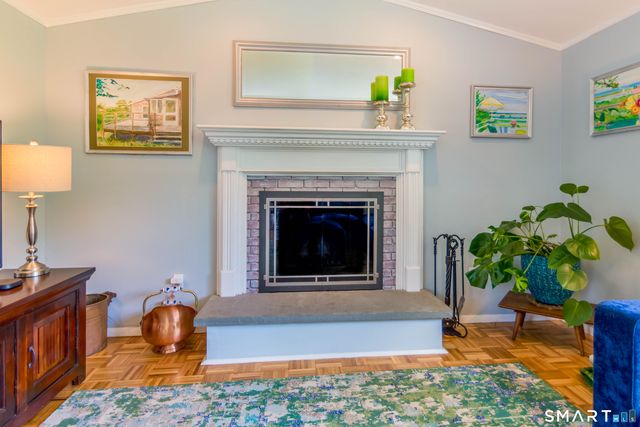 11 Crestwood Drive, Easton, CT 06612