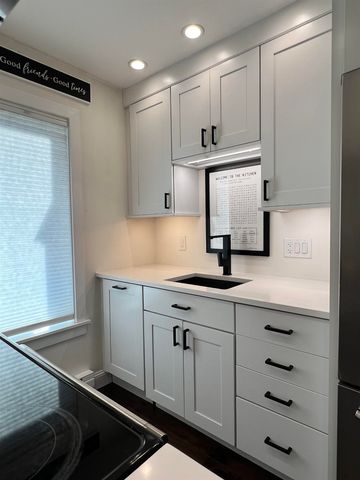 10 Kyle Drive, Newport, NH 03773