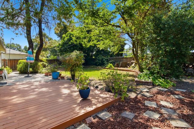 402 W Mayfair Ave, Stockton, CA 95207