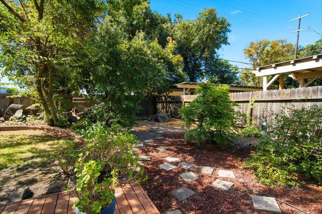 402 W Mayfair Ave, Stockton, CA 95207
