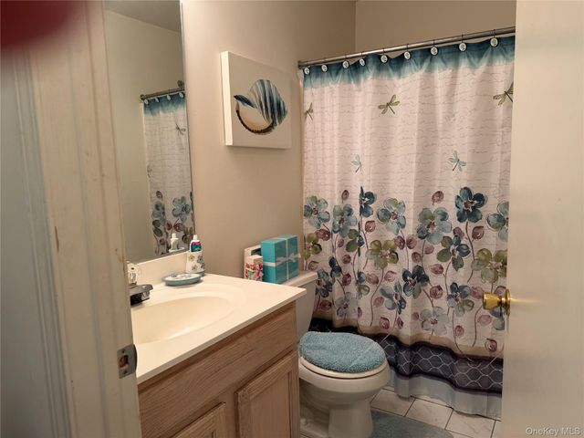 9 Jordan Lane, Middletown, NY 10940