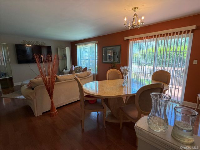 9 Jordan Lane, Middletown, NY 10940