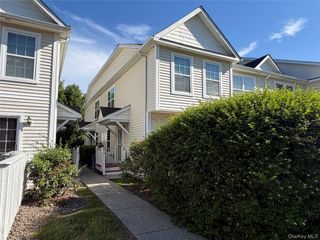 9 Jordan Lane, Middletown, NY 10940