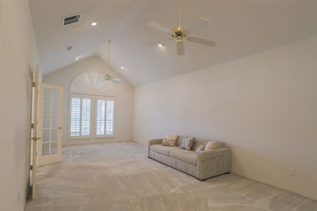 7005 Meadowside Road S, Fort Worth, TX 76132