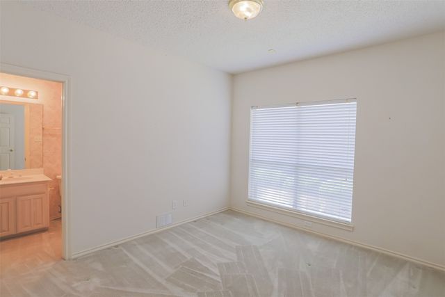 7005 Meadowside Road S, Fort Worth, TX 76132