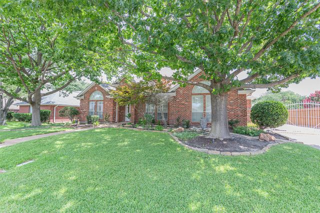 7005 Meadowside Road S, Fort Worth, TX 76132
