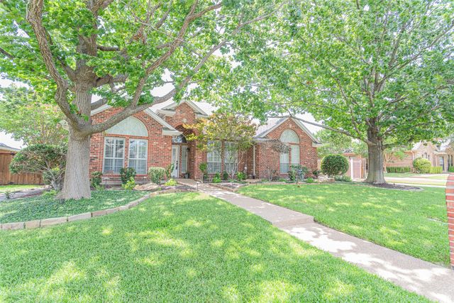 7005 Meadowside Road S, Fort Worth, TX 76132