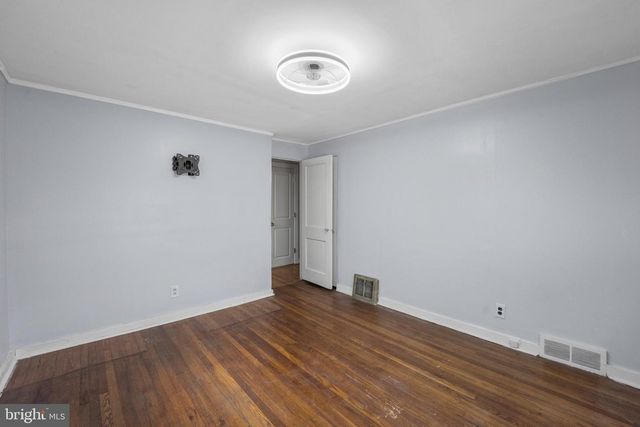 816 LAUREL RD, Yeadon, PA 19050
