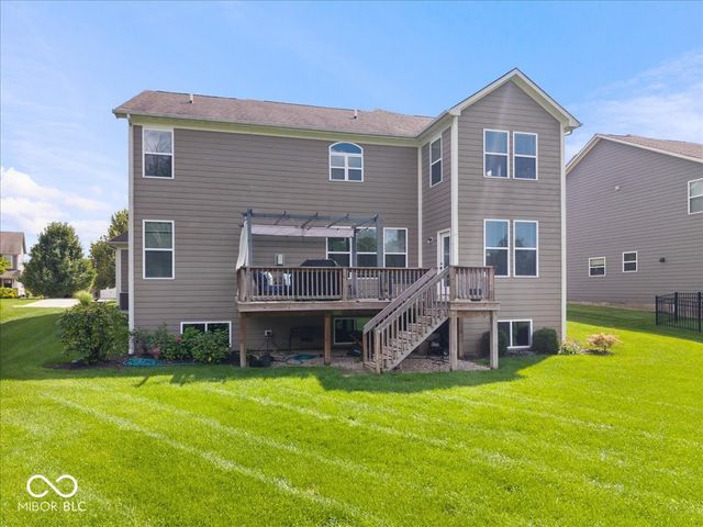 15982 Oakhurst Lane, Fishers, IN 46040