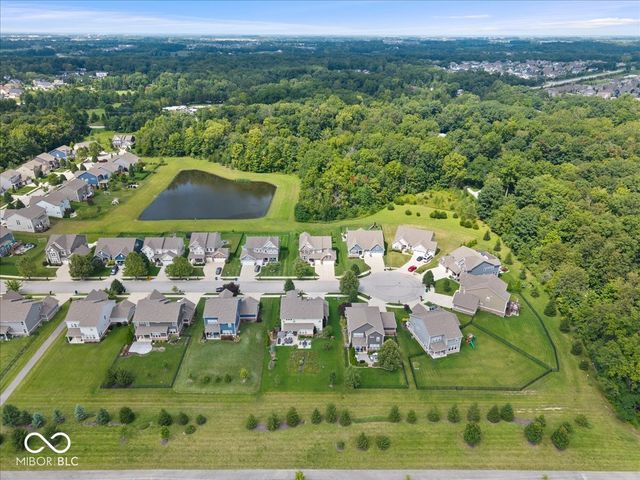 15982 Oakhurst Lane, Fishers, IN 46040