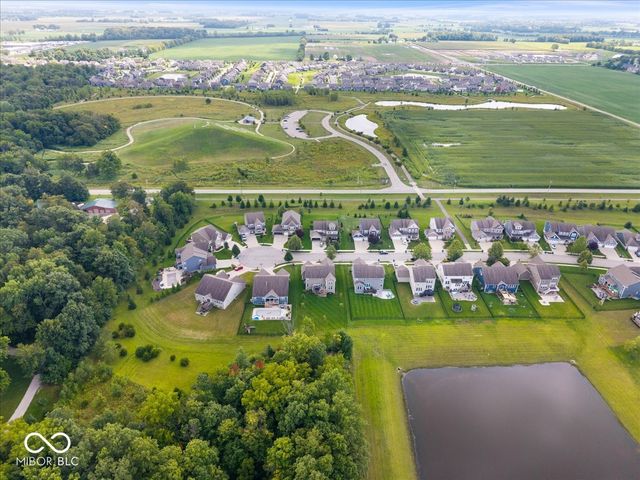 15982 Oakhurst Lane, Fishers, IN 46040