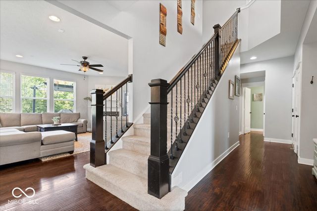 15982 Oakhurst Lane, Fishers, IN 46040