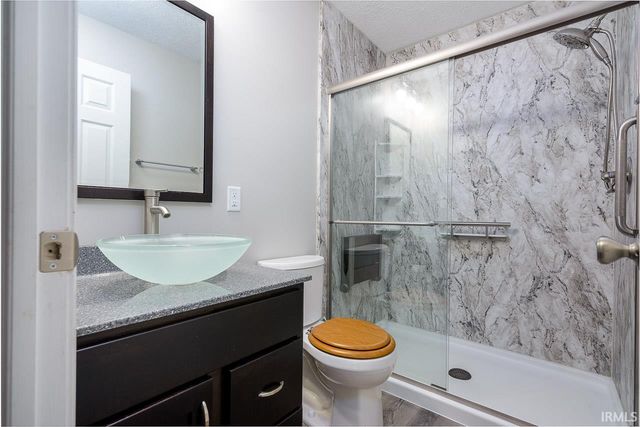 51950 Chicory Lane, Granger, IN 46530