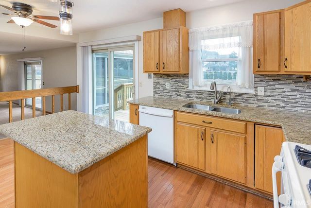 51950 Chicory Lane, Granger, IN 46530