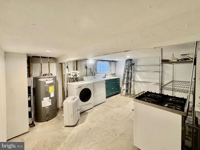 769 KENYON ST NW, Washington, DC 20010