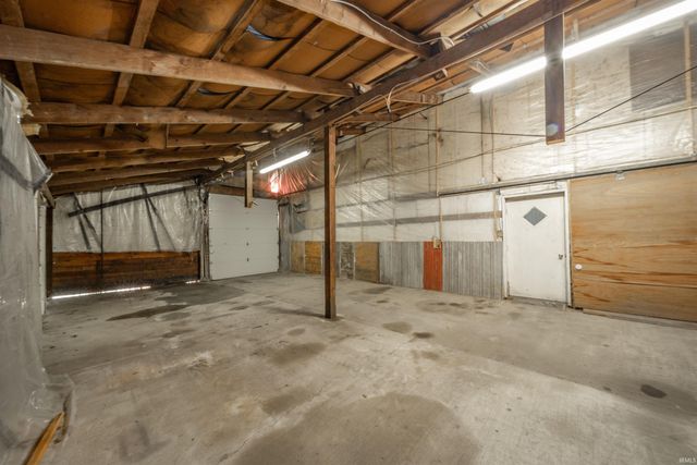 9001 S County Road 700 W, Daleville, IN 47334