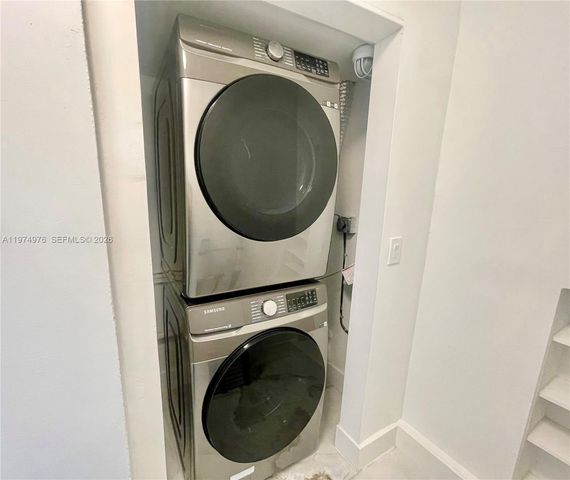 1649 NE 8th Ave, Fort Lauderdale, FL 33305