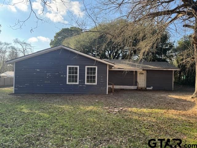 330 Francis St, Hawkins, TX 75765