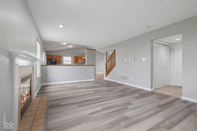 908 Washington Cove Lane, Indianapolis, IN 46229