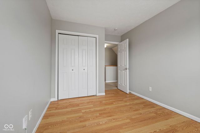 908 Washington Cove Lane, Indianapolis, IN 46229