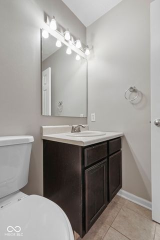 908 Washington Cove Lane, Indianapolis, IN 46229