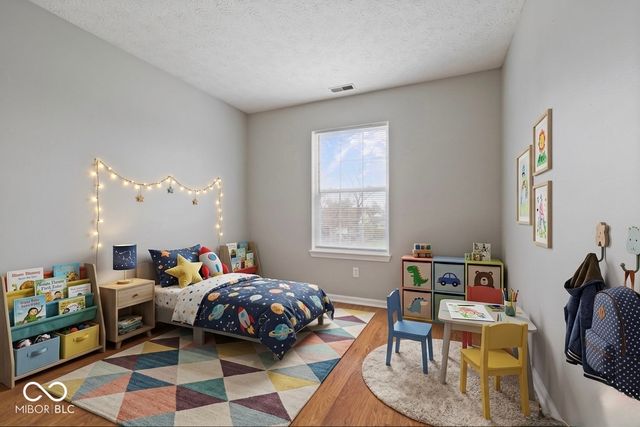 908 Washington Cove Lane, Indianapolis, IN 46229