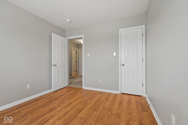 908 Washington Cove Lane, Indianapolis, IN 46229